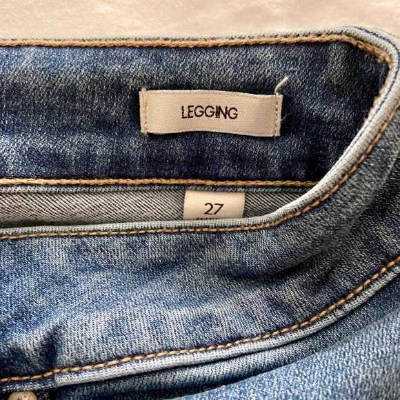 Women’s Jean Leggings - Picture 4 of 5